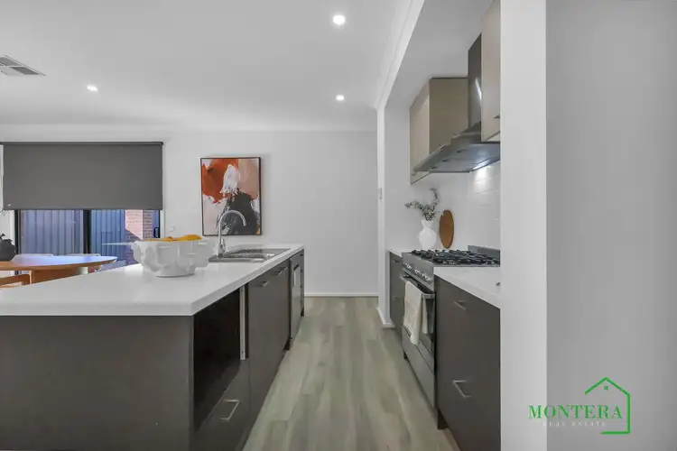 Sixth view of Homely house listing, 2 Tuglow Place, Kalkallo VIC 3064