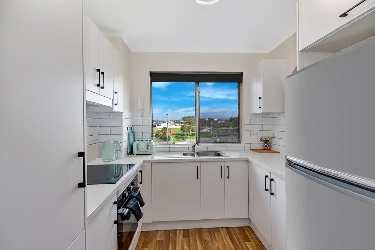 18/3-5 Fairport Avenue, The Entrance NSW 2261