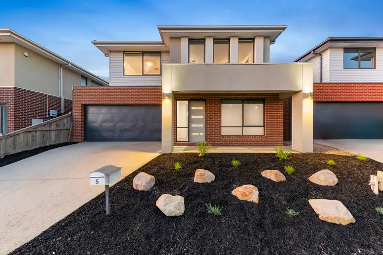 Main view of Homely house listing, 5 Eloise Circuit, Officer VIC 3809