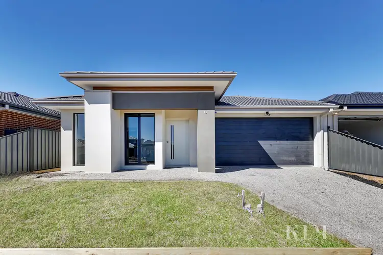 13 River Redgum Boulevard, Donnybrook VIC 3064