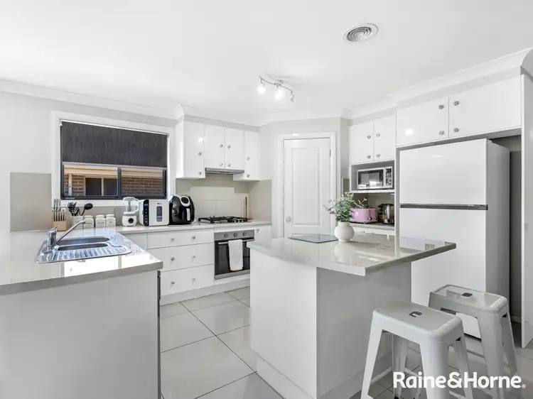 72 Ashworth Drive, Kelso NSW 2795