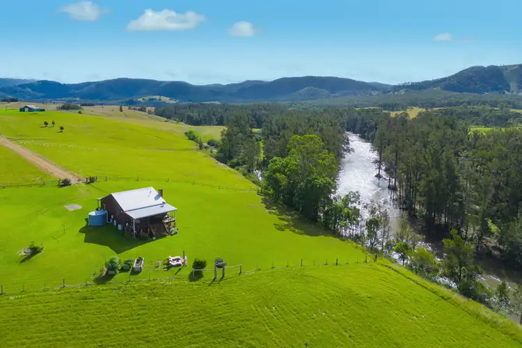 6290 Oxley Highway, Yarras NSW 2446