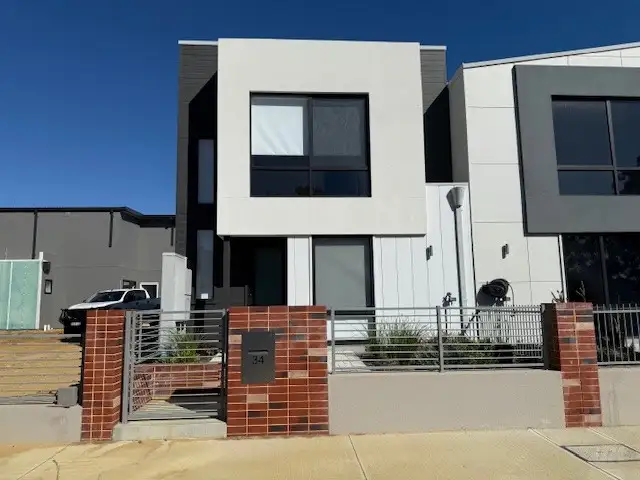 34 Horseshoe Promenade, Cockburn Central WA 6164