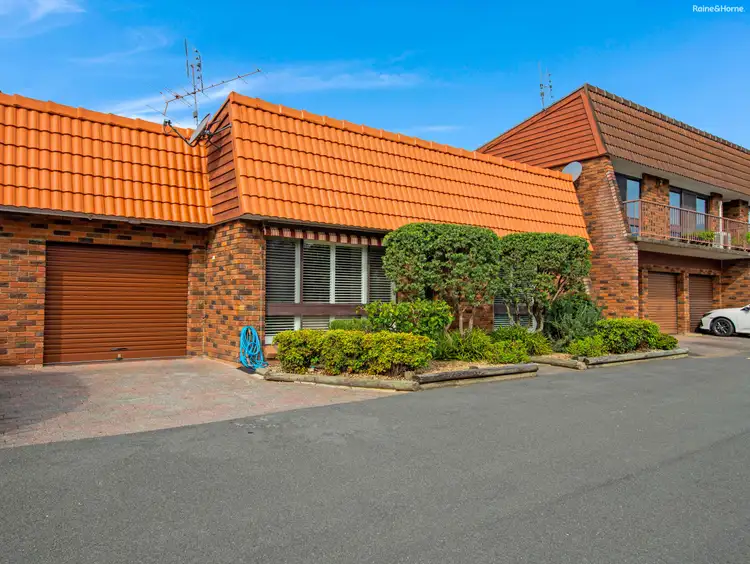 2/9 South Street, Batemans Bay NSW 2536