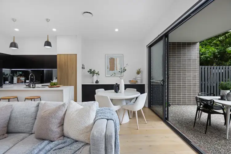 Fifth view of Homely townhouse listing, 9/31 Griffith Place, Seven Hills QLD 4170