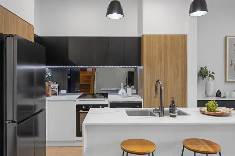 Sixth view of Homely townhouse listing, 9/31 Griffith Place, Seven Hills QLD 4170