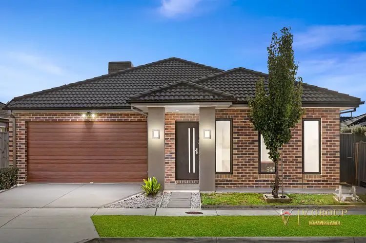 12 Clowes Street, Mickleham VIC 3064