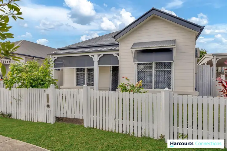 7 Apex Place, Redbank Plains QLD 4301