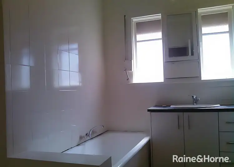 Fifth view of Homely house listing, 16 Millawa Avenue, St Albans VIC 3021