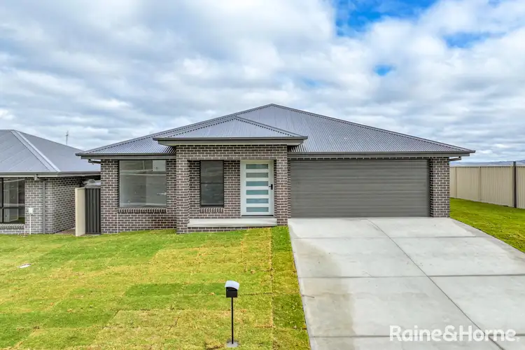 3 Emmett Drive, Kelso NSW 2795