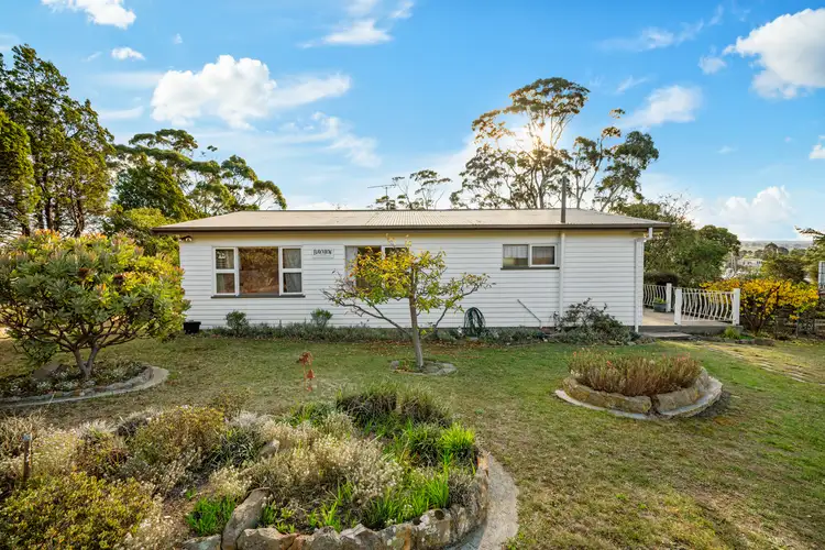15 Esplanade East, Triabunna TAS 7190
