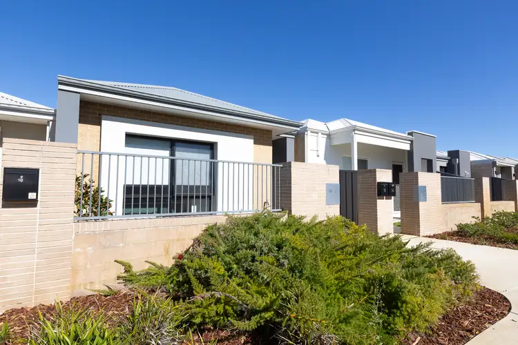 16 Stopes Lane, Forrestdale WA 6112
