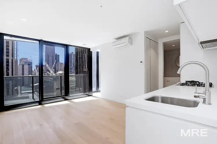 1012/135 A'Beckett Street, Melbourne VIC 3000