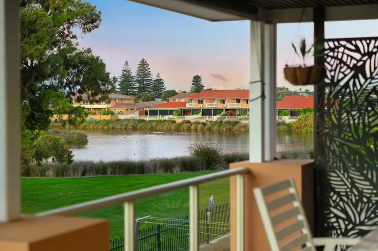 11 Fraser Street, Rockingham WA 6168