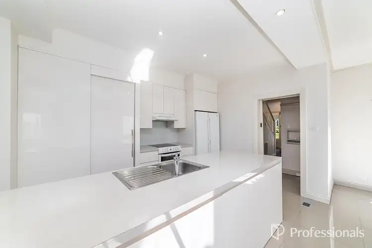 Sixth view of Homely house listing, 10 Carmichael Street, Hamilton VIC 3300