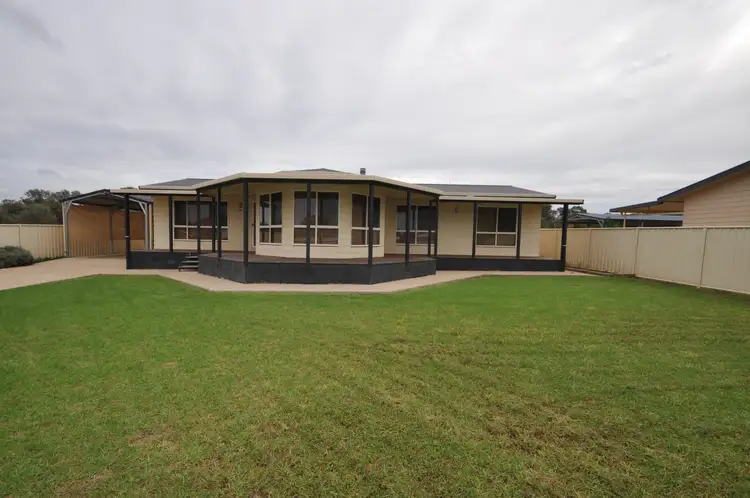 39 Duffy Drive, Cobar NSW 2835