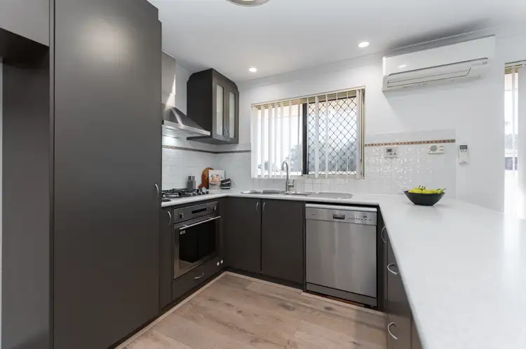 Fifth view of Homely house listing, 10 Bishop Close, Seville Grove WA 6112