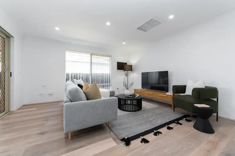 Sixth view of Homely house listing, 10 Bishop Close, Seville Grove WA 6112