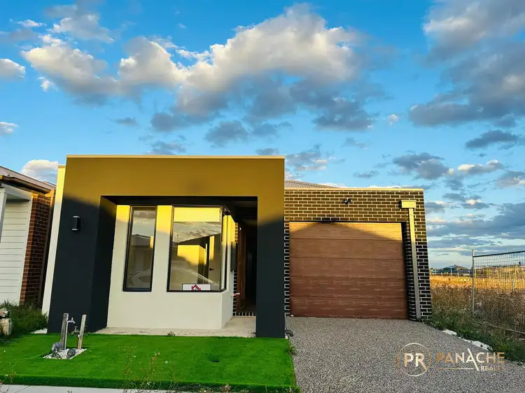 Main view of Homely house listing, 7 Lahore Close, Mount Cottrell VIC 3024
