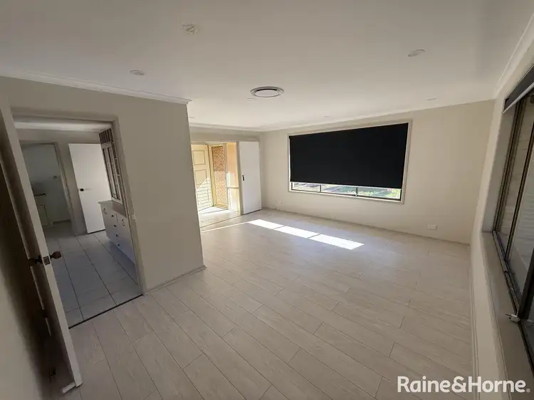 Fifth view of Homely house listing, 8 Monckton Place, Glenfield NSW 2167