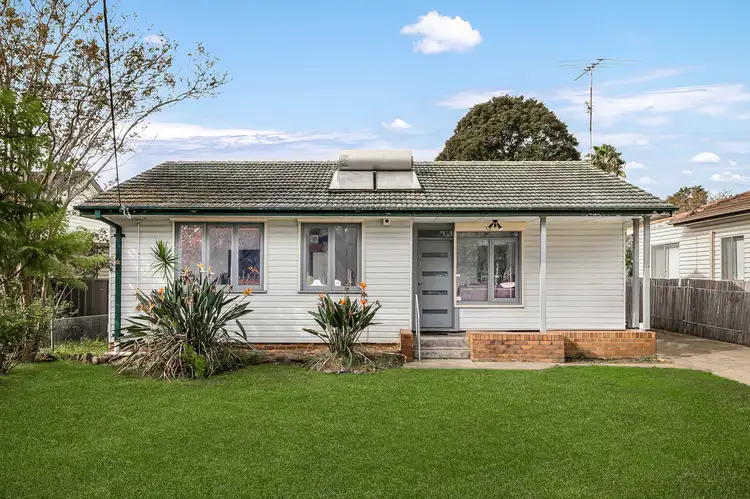 10 & 10a Yarra Street, North St Marys NSW 2760