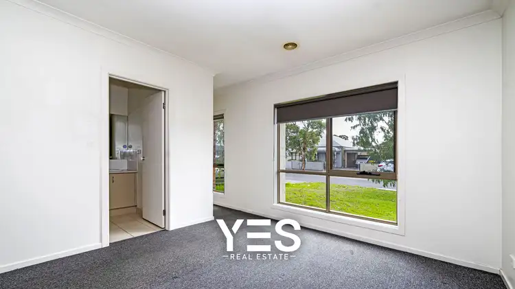 Third view of Homely house listing, 18 Kingsdale Crescent, Pakenham VIC 3810