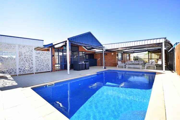 5 Merens Terrace, Henley Brook WA 6055