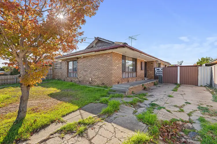 Main view of Homely house listing, 24 Pinoak, St Albans VIC 3021