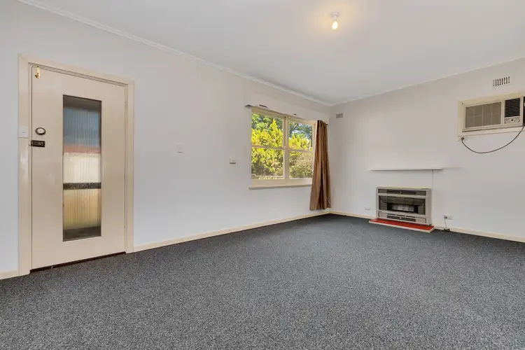 Second view of Homely house listing, 6 Leslie Avenue, Blair Athol SA 5084