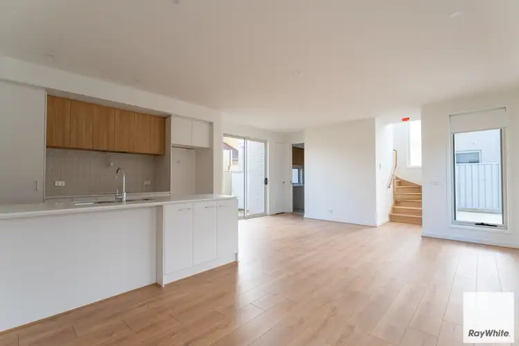 Fourth view of Homely house listing, 2/11 Murray Street, St Albans VIC 3021