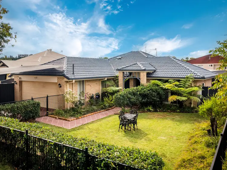 5 Applegum Court, Robina QLD 4226