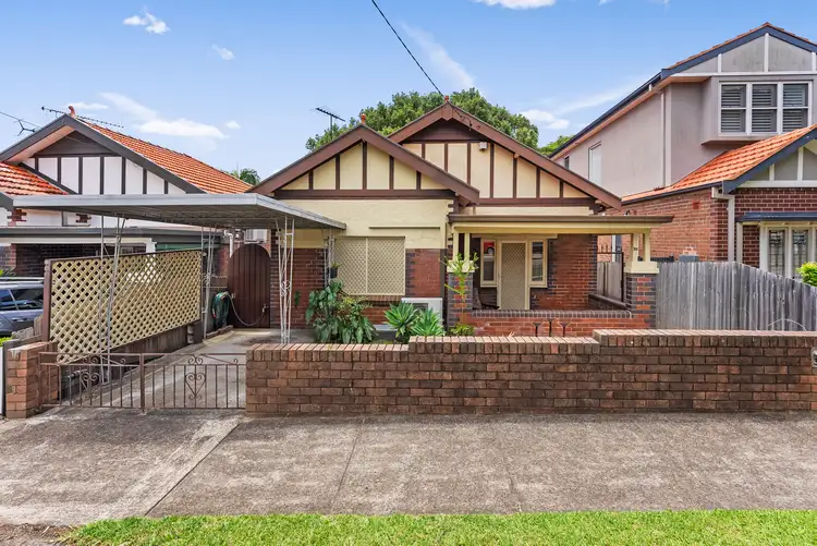 30 Bouvardia Street, Russell Lea NSW 2046