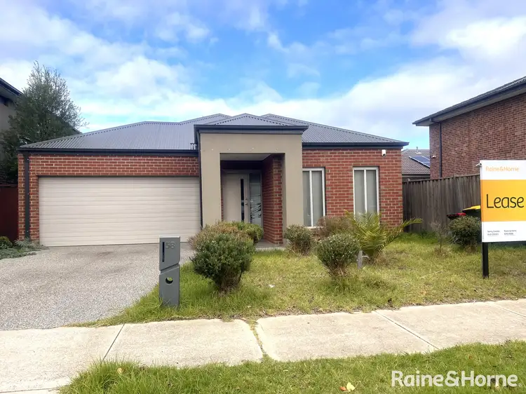 58 Waterhaven Boulevard, Point Cook VIC 3030