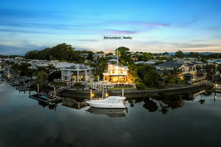 50 Buccaneer Way, Coomera Waters QLD 4209