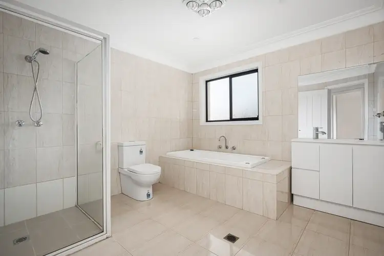 Fifth view of Homely house listing, 10 Lamattina Place, Green Valley NSW 2168