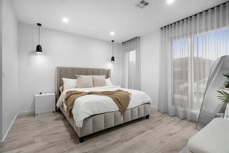Second view of Homely house listing, 4 Fillmore Drive, Craigieburn VIC 3064