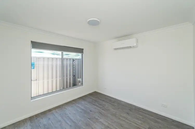 Fifth view of Homely house listing, 2/31 Framfield Way, Balga WA 6061