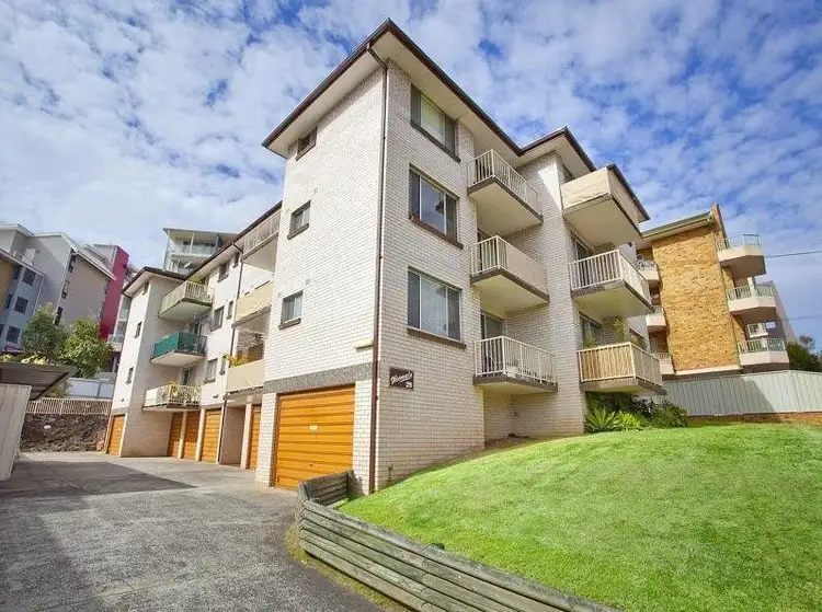 Main view of Homely unit listing, 1/29-31 Mercury Street, Wollongong NSW 2500