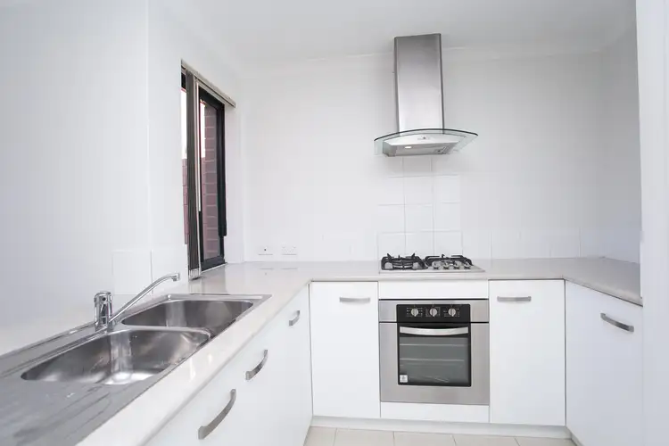 2/14 Hotspur Road, Spearwood WA 6163