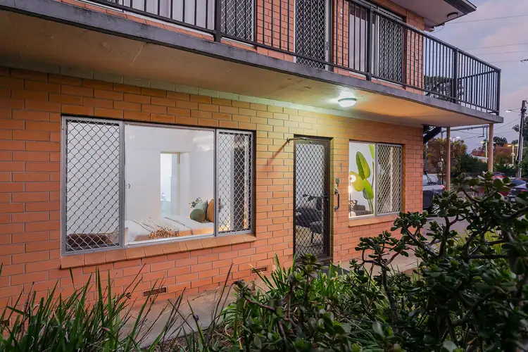 1/2 Emerson Road, Black Forest SA 5035