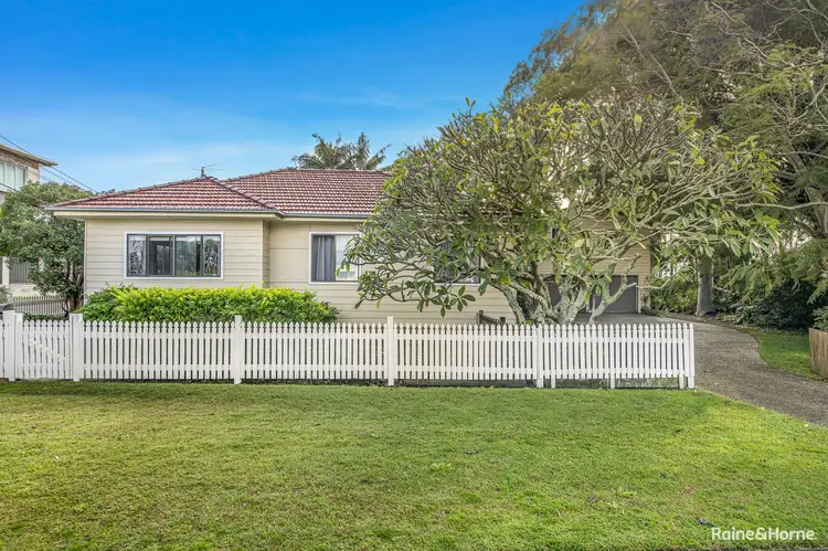 99 Marks Point Road, Marks Point NSW 2280