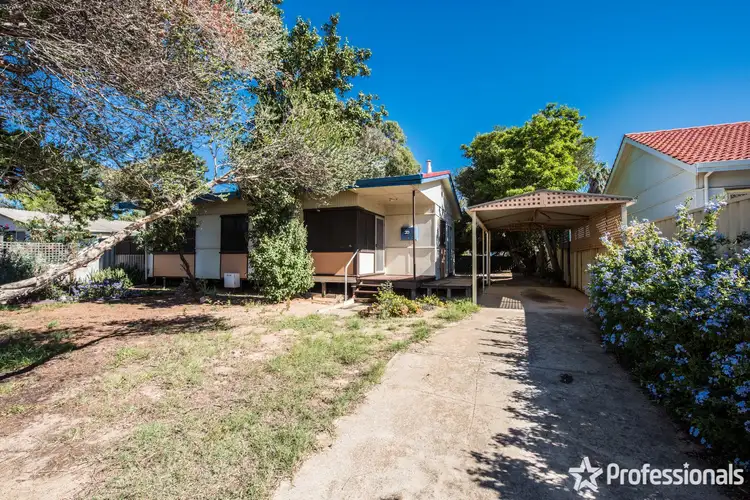20 Felicia Street, Rangeway WA 6530