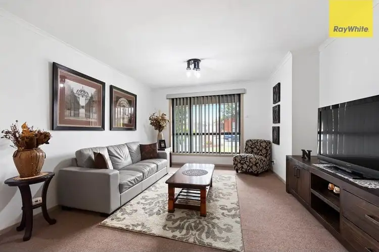 Second view of Homely house listing, 5 Turquoise Close, St Albans VIC 3021