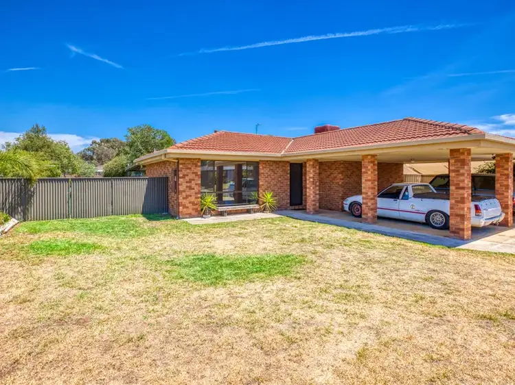 14 Beresford Court, West Wodonga VIC 3690