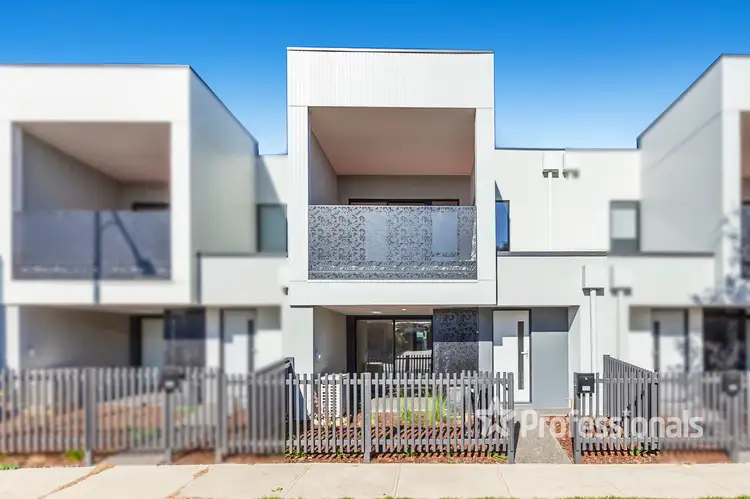 123 Grassbird Drive, Point Cook VIC 3030
