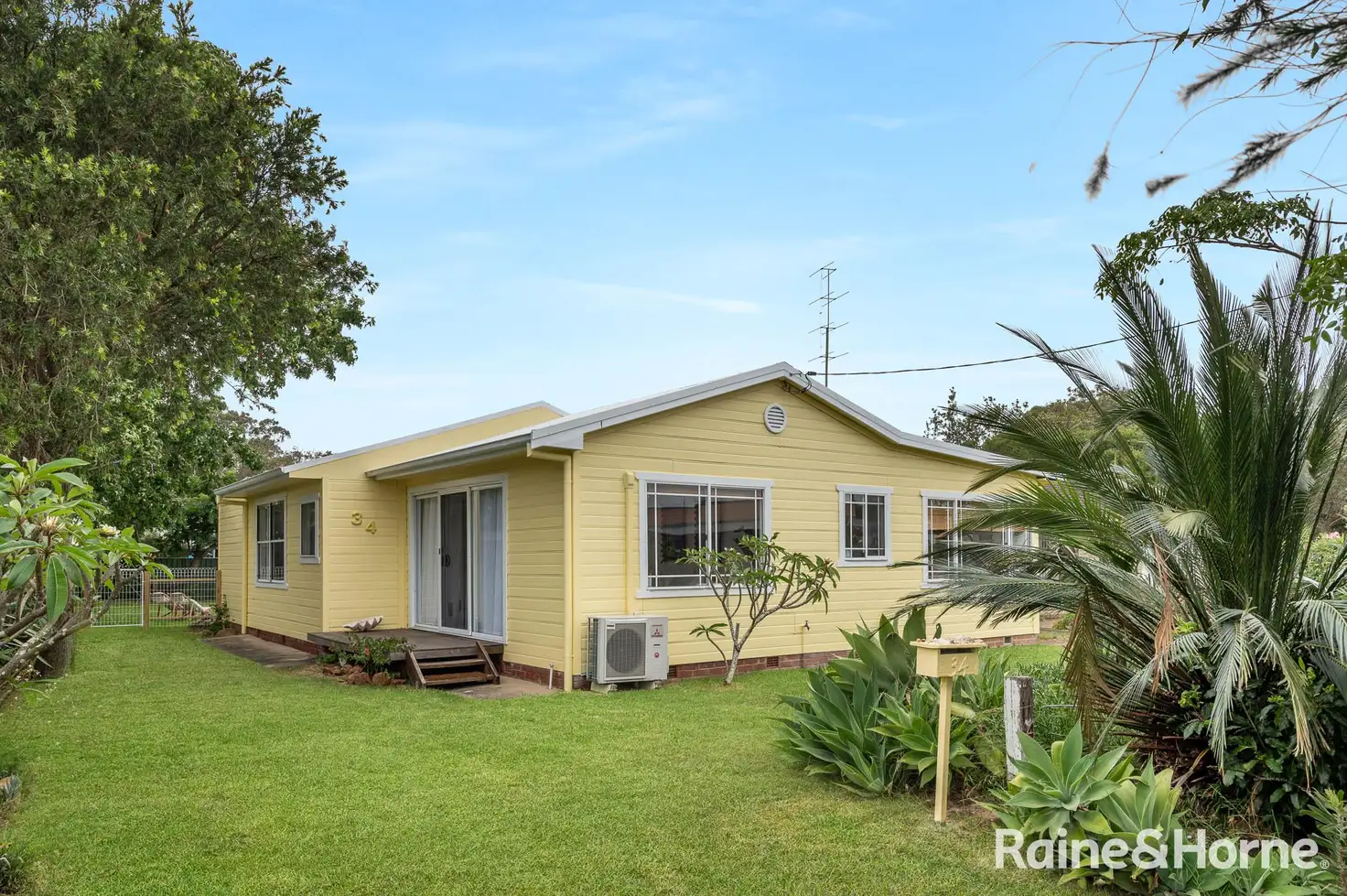Main view of Homely house listing, 34 Aspinall Street, Shoalhaven Heads NSW 2535