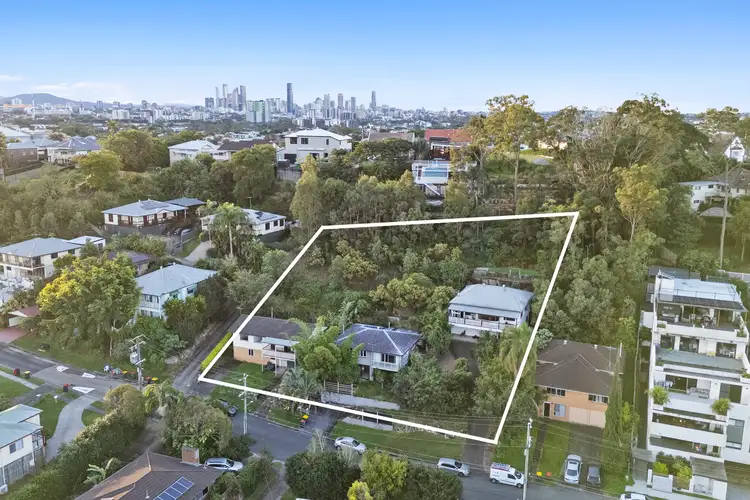Sixth view of Homely house listing, 25,27,29 Roseglen Street, Greenslopes QLD 4120