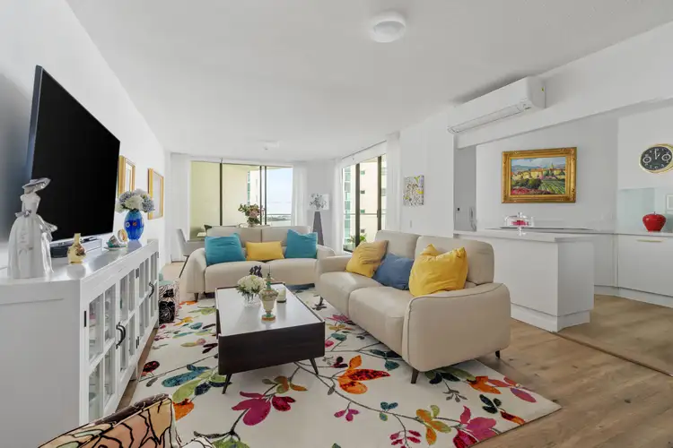 703/41 Labrador Street, Labrador QLD 4215