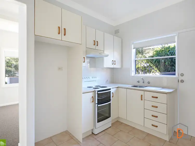 Fourth view of Homely block of units listing, 39 Cummins Street, Unanderra NSW 2526