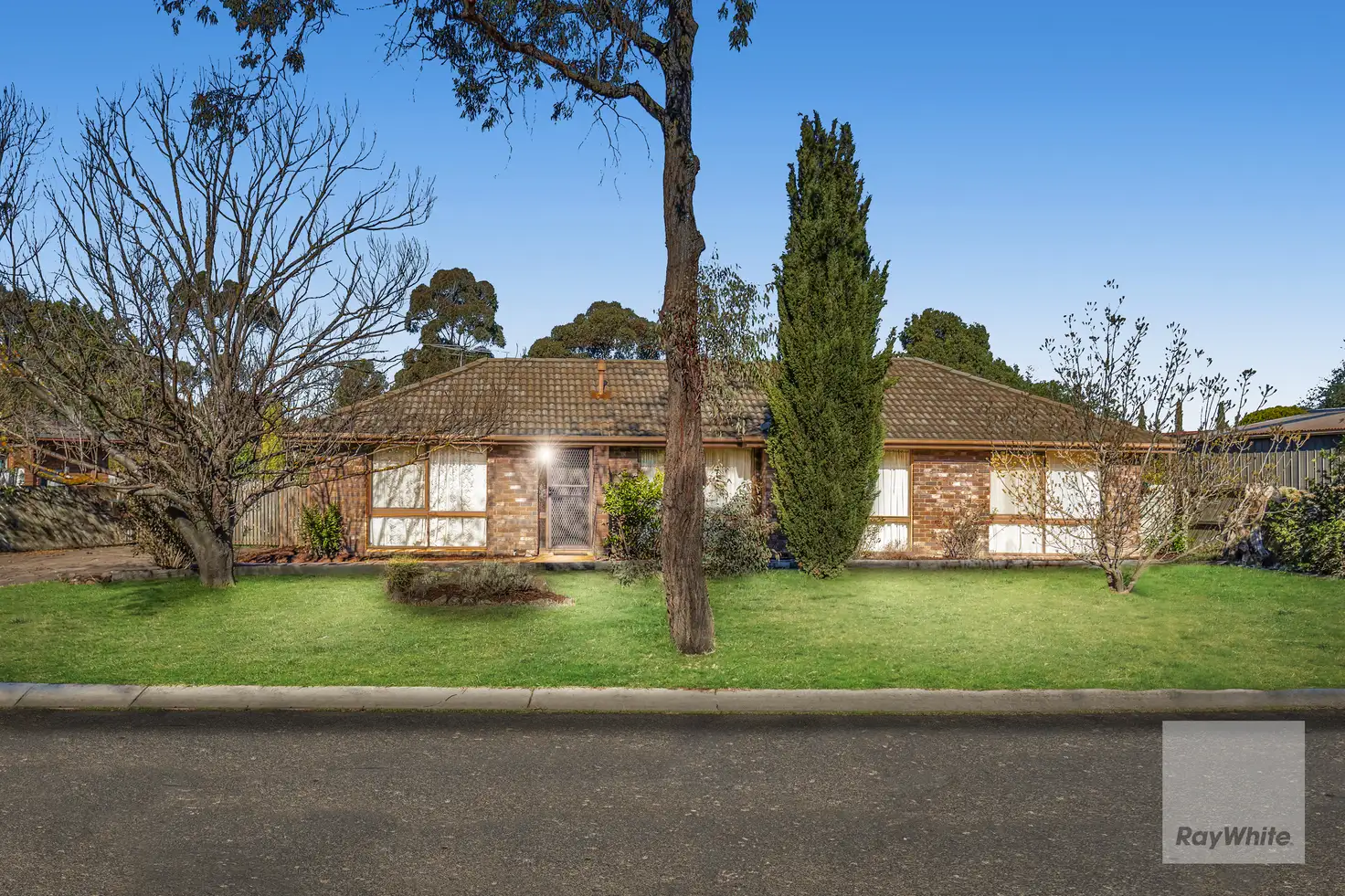 Main view of Homely house listing, 28 Notre Dame Drive, Sunbury VIC 3429